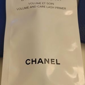 Chanel la base mascara